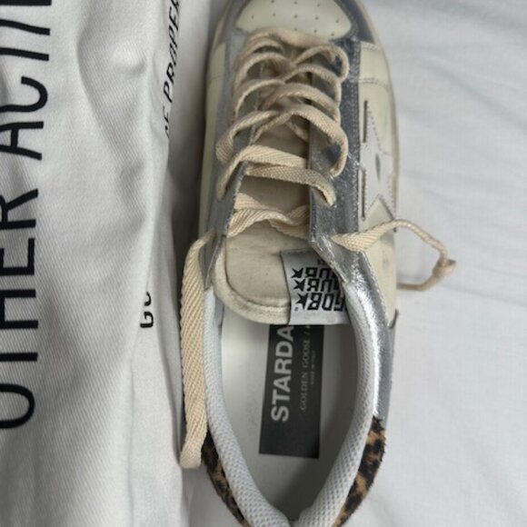 Women  Deluxe Brand Stardan Low Top Sneakers - Size 41